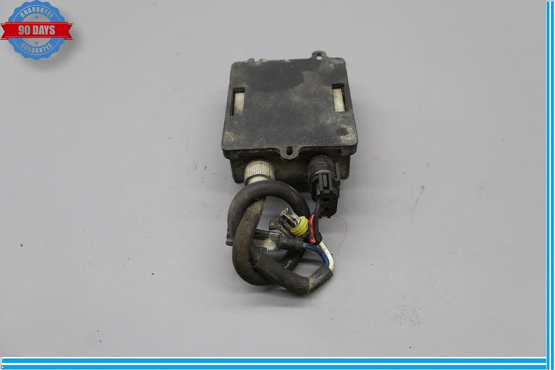 Load image into Gallery viewer, 03-09 Hummer H2 Front Right PassengerSide Headlight Xenon HID Ballast Xentec Oem
