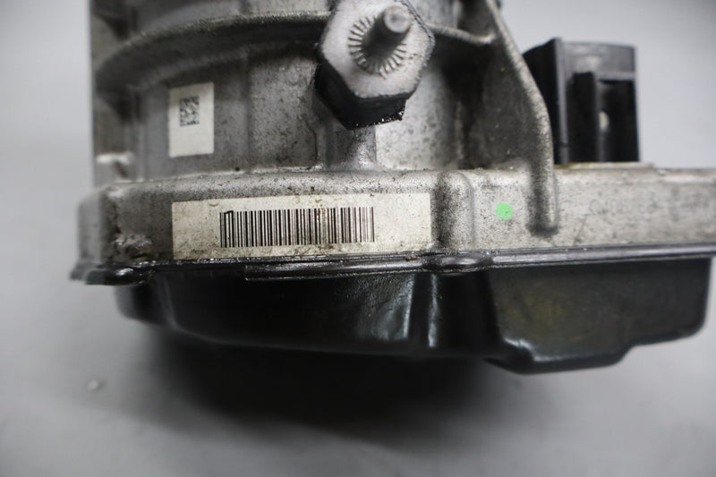 Load image into Gallery viewer, 11-17 Volkswagen Touareg Electric Hydraulic Power Steering Pump 7P0423155B Oem
