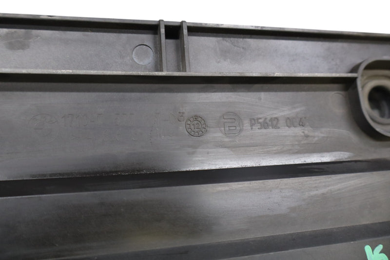 Load image into Gallery viewer, 09-15 BMW 750i 750Li Upper Top Radiator Support Carrier Bracket 17107577117 Oem
