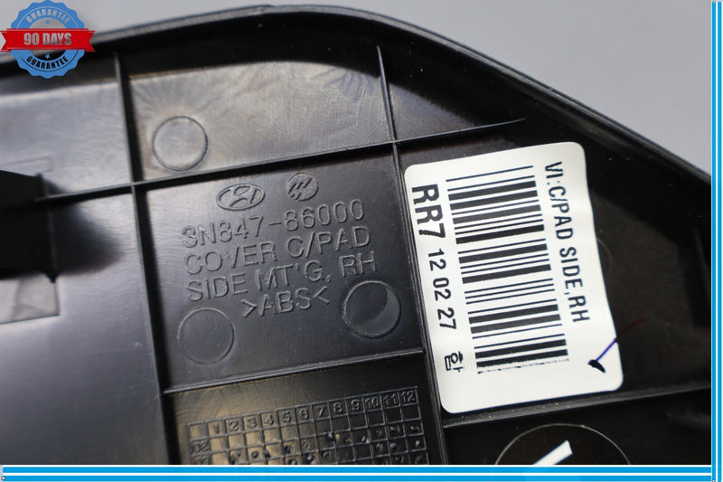 Load image into Gallery viewer, 11-13 Hyundai Equus SIG Right Passenger Side Dash Instrument Panel End Cap Oem
