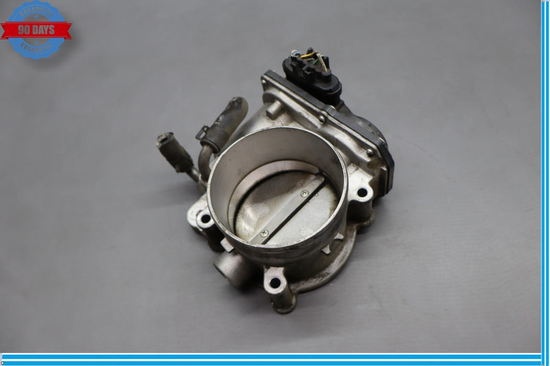 Load image into Gallery viewer, 14-16 Hyundai Genesis Engine Air Inlet Intake Throttle Body 35100-3CAC0 Oem

