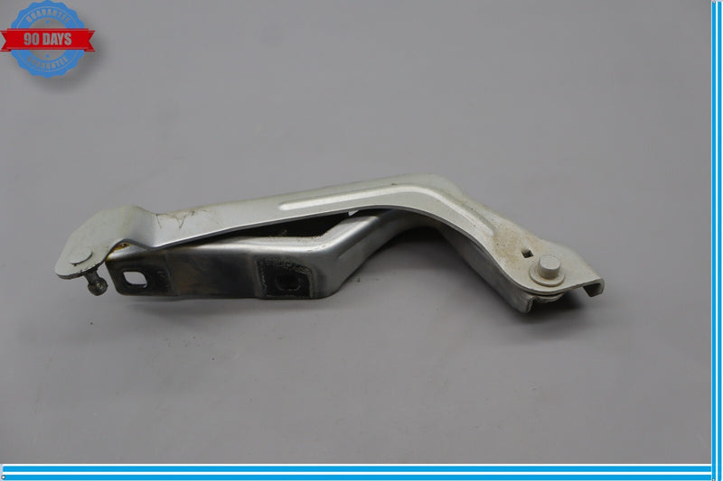 Load image into Gallery viewer, 14-17 Maserati Ghibli M157 Front Right Passegner Side Boonet Hood Hinge Oem
