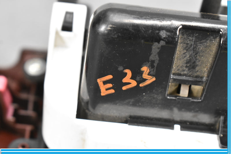 Load image into Gallery viewer, 07-09 Lexus LS460 Front Center Console Ash Tray With Lighter Bezel Oem
