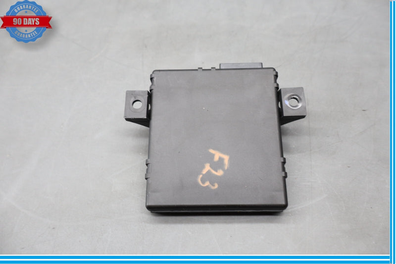 Load image into Gallery viewer, 10-15 Audi Q7 Engine Chassis Gateway Control Module Unit 4F0907468P Oem
