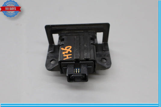 07-17 Lexus LS460 Power Trunk Close Lid Control Switch Button 15C081 Oem