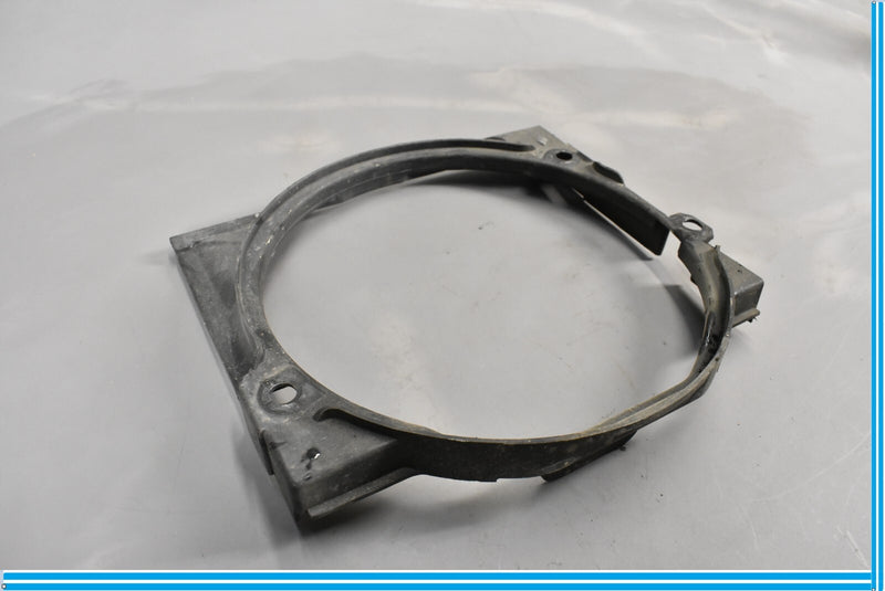 Load image into Gallery viewer, 03-06 Mercedes S600 W220 Right Engine Oil Cooler Radiator Fan Motor Frame Oem
