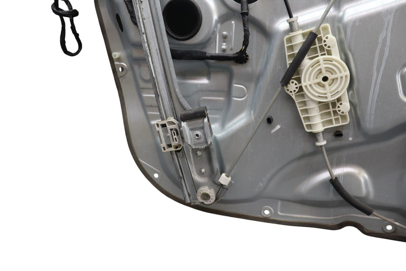 Load image into Gallery viewer, 11-13 Hyundai Equus SIG Front Right Side Window Regulator W/ Panel Oem
