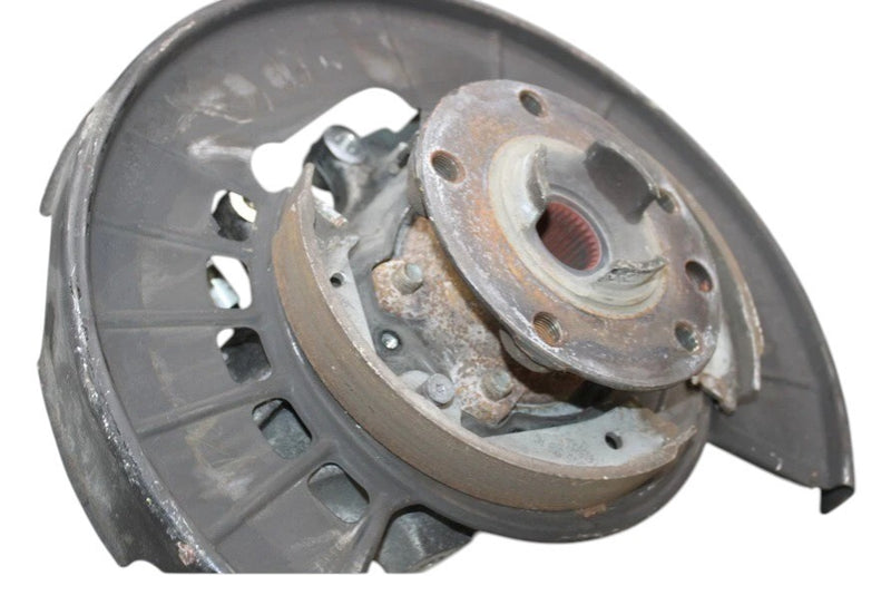 Load image into Gallery viewer, 11-17 Volkswagen VW Touareg Rear Left Wheel Spindle Knuckle Hub 7P0505435 Oem
