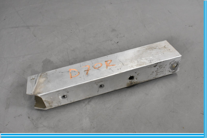Load image into Gallery viewer, 09-15 BMW 750Li 750i F01 F02 Front Right Bumper Bracket Lower Brace 7158872 Oem
