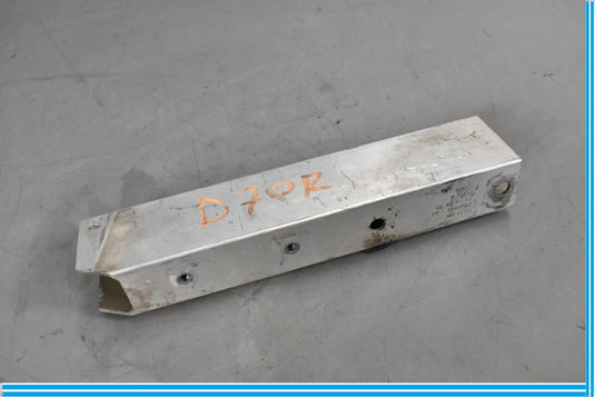 09-15 BMW 750Li 750i F01 F02 Front Right Bumper Bracket Lower Brace 7158872 Oem