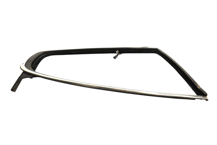 03-13 Maserati Quattroporte Rear Right Side Window Weather Strip Seal Oem