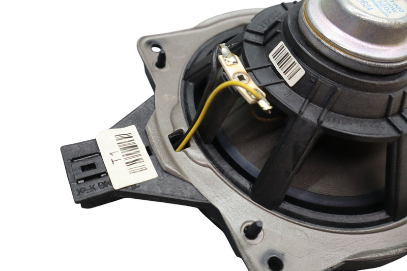 Load image into Gallery viewer, 11-16 Kia Optima Left Or Right Side Door Audio Sound Speaker 963302T000 Oem
