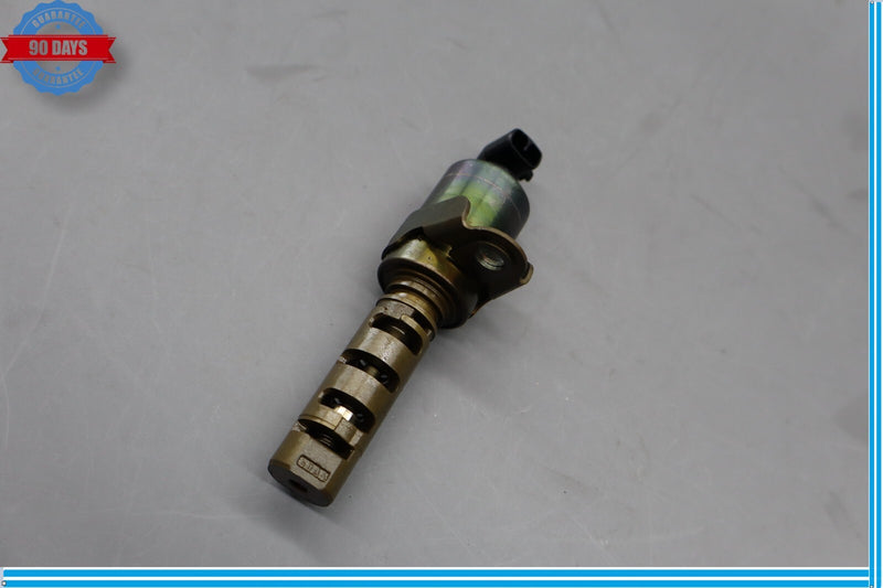 Load image into Gallery viewer, 02-05 Ford Thunderbird 3.9l Variable Camshaft Valve Oil Solenoid Vanos Oem
