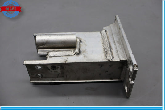 09-17 Audi Q5 SQ5 Rear Right Passenger Side Bumper Bracket 8R0807134 Oem