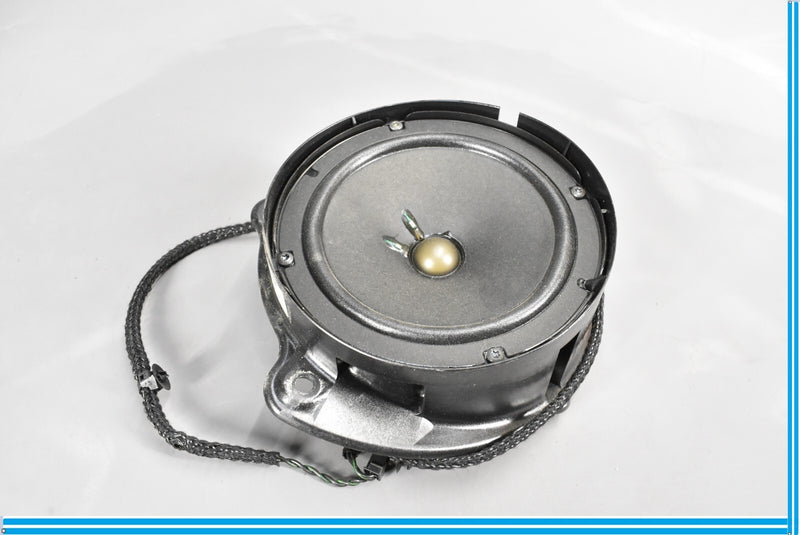 Load image into Gallery viewer, 00-06 Mercedes S500 S600 W220 Front Right Passenger Bose Door Audio Speaker  Oem
