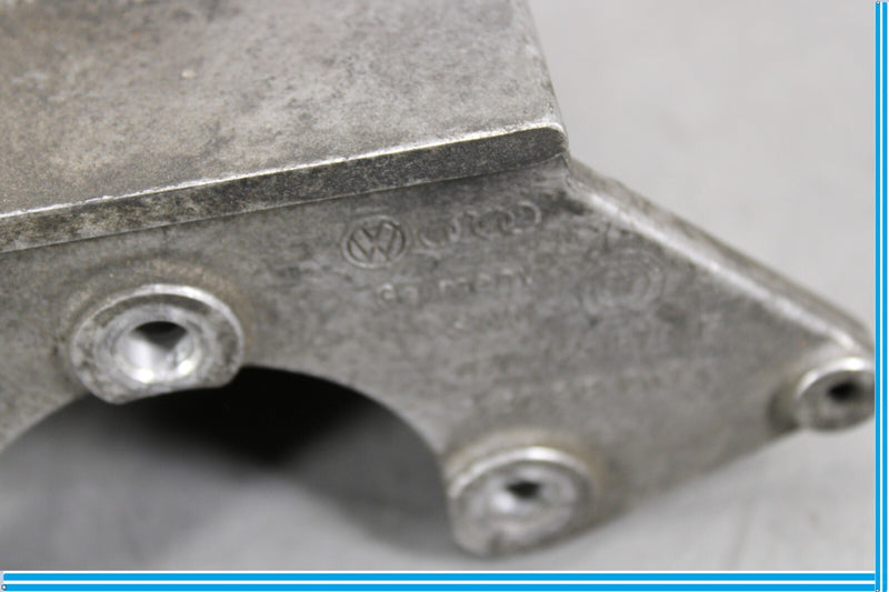 Load image into Gallery viewer, 04-18 Bentley Continental Power Steering Pump Bracket Oem
