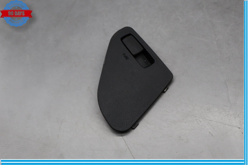 Load image into Gallery viewer, 11-13 Hyundai Equus Right Passenger Side Fuse Box Fusebox Cover Trim Oem
