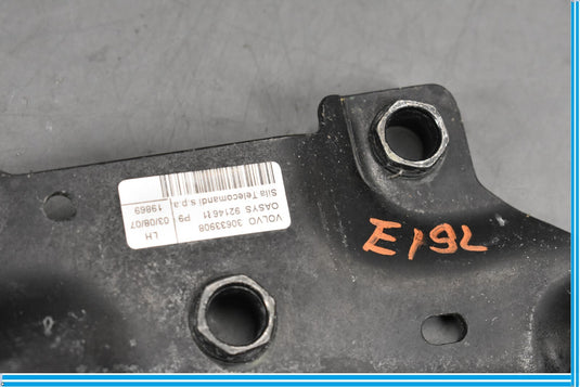 06-13 Volvo C70 Convertible Left Side Roof Hinge Bracket Oem