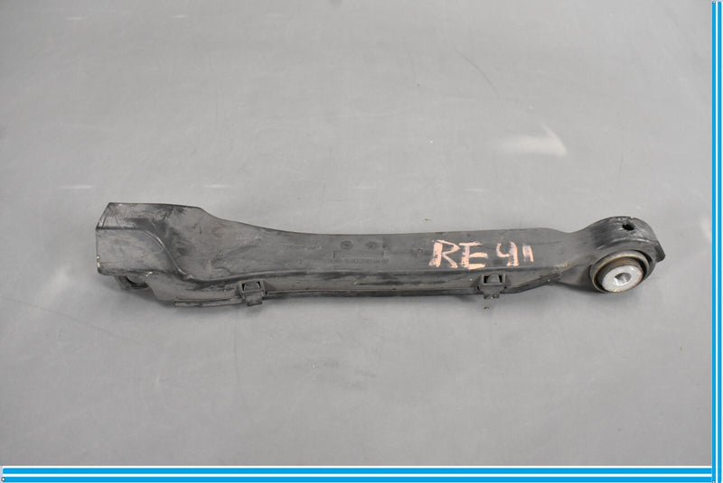 Load image into Gallery viewer, 12-18 Mercedes CLS550 W218 Right Passenger Side Control Arm Track Bar Oem
