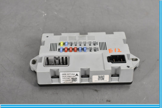 2013 Jaguar XJ Trunk Relay Junction Fuse Box Oem