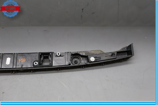 09-15 BMW 740i 750Li xDrive Trunk Lid Grip Handle License Plate W/ Lights Oem