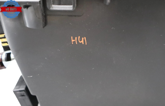 18-19 Cadillac XTS Front Center Console Storage Bin Compartment Box 84177168 Oem