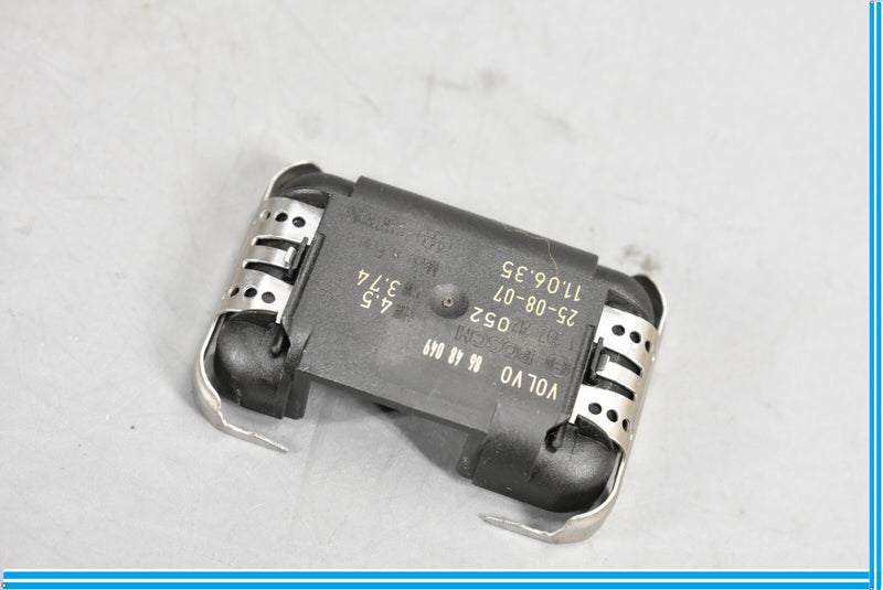 Load image into Gallery viewer, 04-11 Volvo C70 Rain Sensor Module Front Glass Windshield Mount Oem
