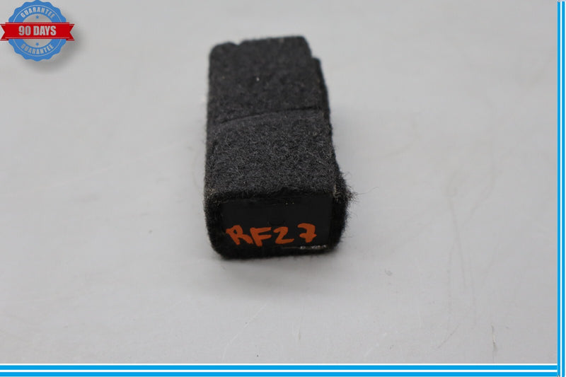 Load image into Gallery viewer, 03-06 Mercedes R230 SL500 iPod iPhone Interface Multimedia Audio Control Oem
