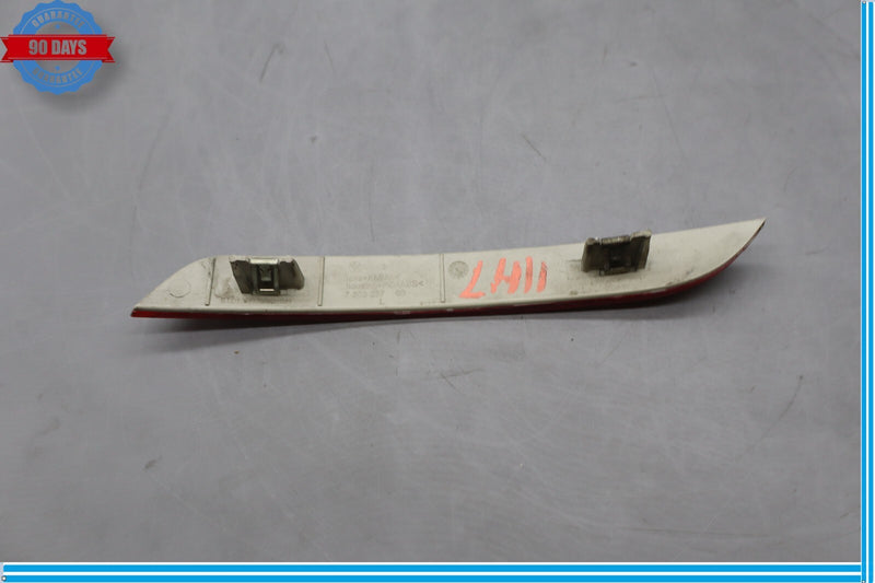 Load image into Gallery viewer, 11-13 BMW 528i 538i 550i xDrive Rear Left Driver Bumper Reflector Oem
