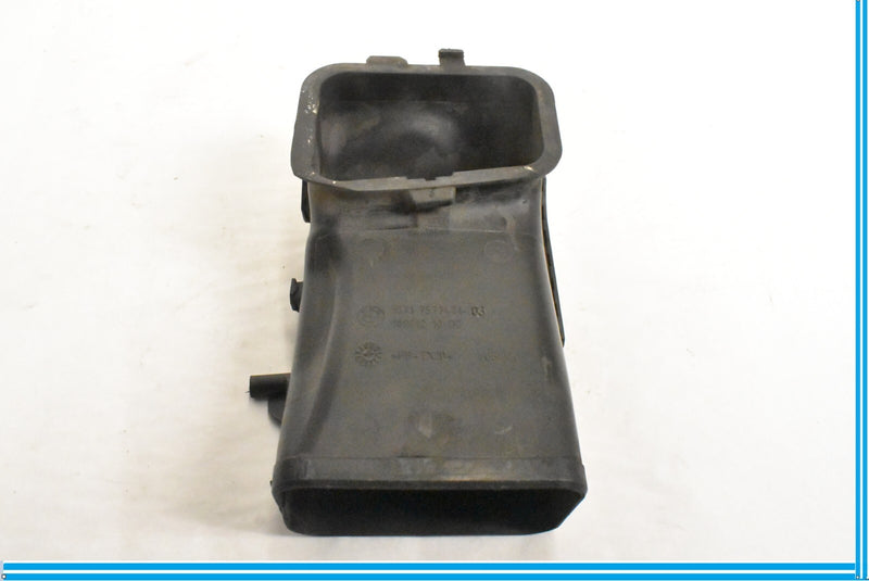 Load image into Gallery viewer, 09-15 BMW 750i 750Li F01 F02 Front Left Air Intake Channel Duct Hose Tube Oem
