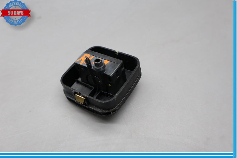 Load image into Gallery viewer, 00-12 Mercedes W220 S600 Rear Left Side Lumbar Control Switch 2208000878 Oem
