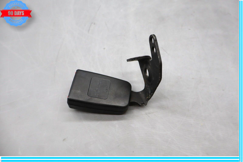 Load image into Gallery viewer, 08-14 Mercedes C300 C350 W204 Rear Right Seat Belt Seatbelt Buckle Oem

