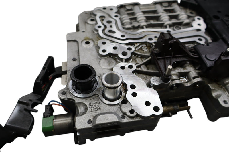 Load image into Gallery viewer, 11-14 BMW F04 750i xDrive50i E70 Transmission Valve Body Mechatronic Oem
