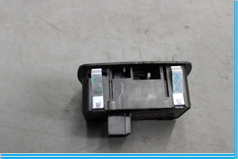 Load image into Gallery viewer, 14-22 Maserati Ghibli Levante M157 Front Right Door Window Control Switch Oem
