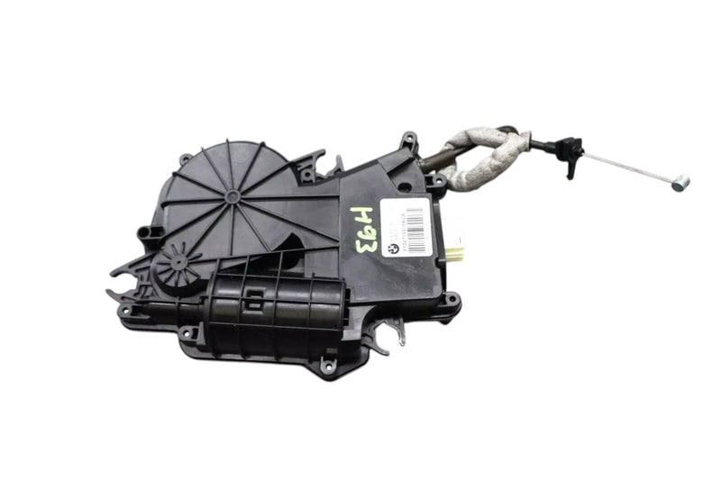 Load image into Gallery viewer, 10-17 BMW 535i GT xDrive Rear Trunk Lid Soft Close Actuator Motor Oem
