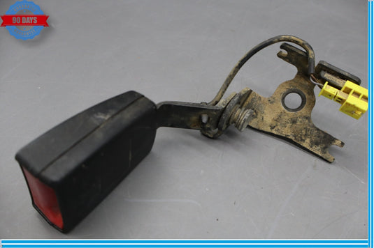 10-17 Mercedes W207 E350 E550 Rear Left Driver Side Seat Belt Buckle Oem