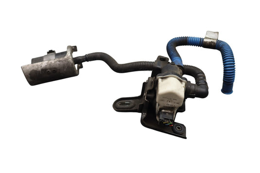 14-17 Maserati Ghibli M157 Fuel Vapor Canister Leak Detection Pump W/ Hose Oem