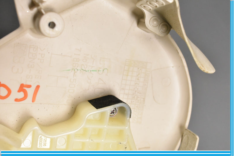 Load image into Gallery viewer, 07-12 Lexus LS460 Front Left Driver Side Seat Trim Cover Panel 7186250040 Oem
