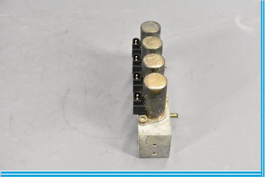 94-02 Mercedes SL320 SL500 Convertible Top Left Hydraulic Valve Block Oem
