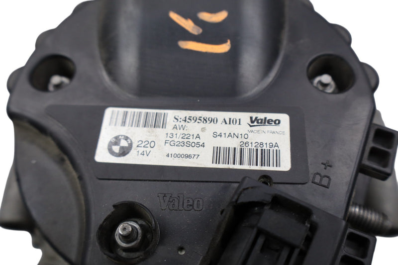 Load image into Gallery viewer, 09-15 BMW 750i 750Li 550i F01 F02 Engine Motor Alternator Generator Assembly Oem
