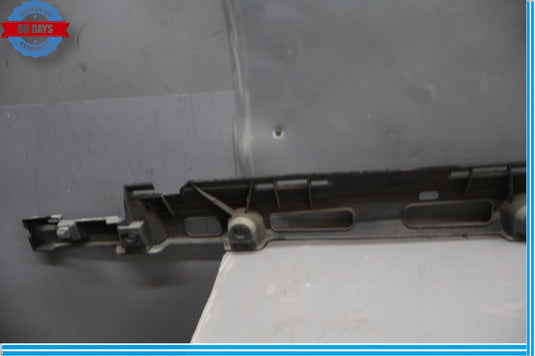 13-19 Mercedes X166 GL450 Rear Right Passegner Side Rocker Panel Bracket Oem