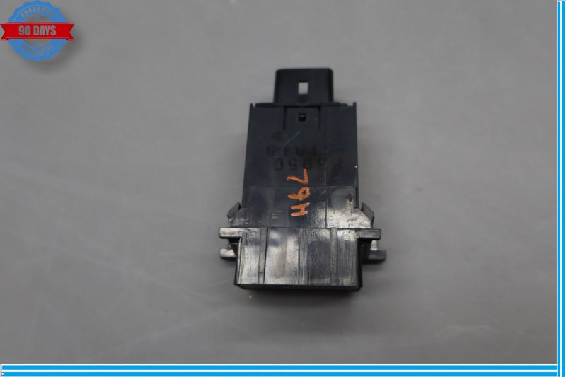 Load image into Gallery viewer, 02-05 Lexus SC430 Right Side Seat Belt Caution Warning Indicator Light Oem
