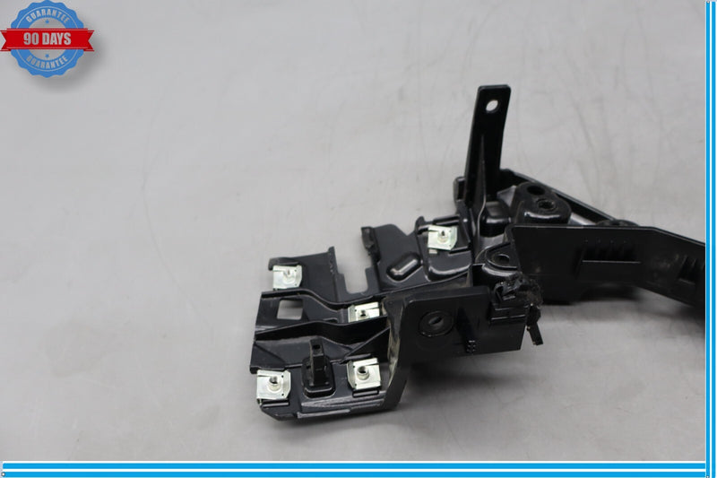 Load image into Gallery viewer, 10-16 Porsche Panamera Front Right Side Dashboard Dash Support Bracket Oem
