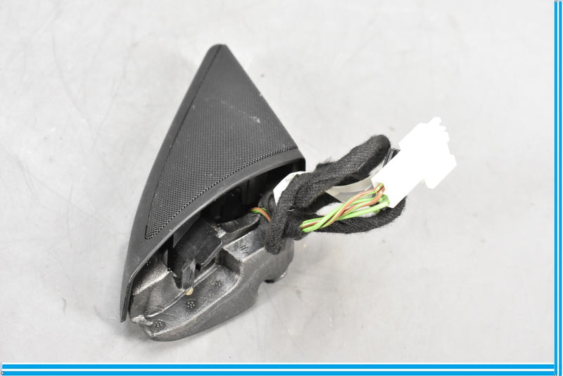 Load image into Gallery viewer, 06-11 Mercedes CLS550 W219 Front Right Side Door Tweeter Speaker Cover Oem
