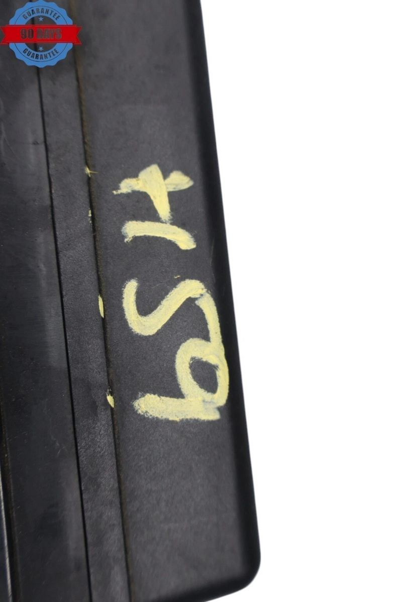 Load image into Gallery viewer, 04-05 Cadillac XLR Convertible Under Hood Relay Fuse Box Assembly 10339549 Oem
