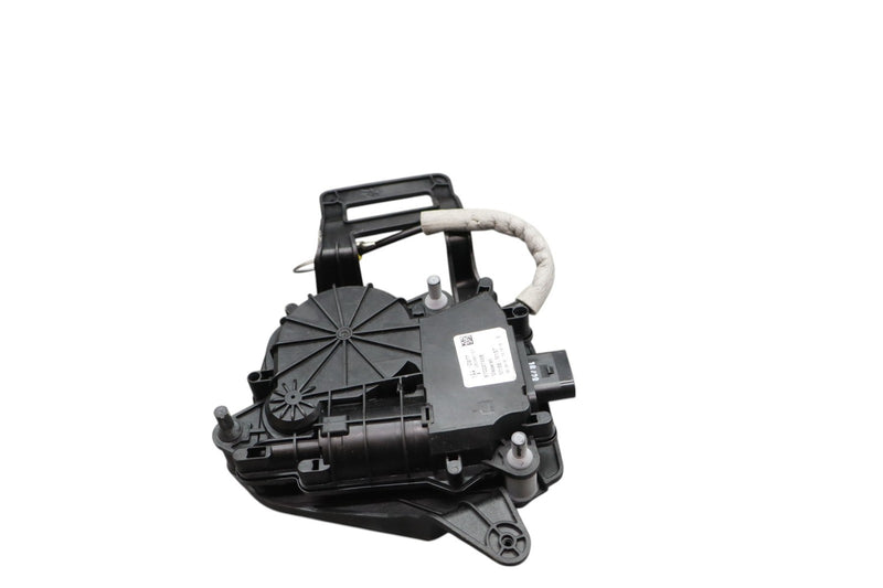 Load image into Gallery viewer, 14-22 Maserati Quattroporte Ghibli S Rear Trunk Lid Lock Latch Actuator Oem
