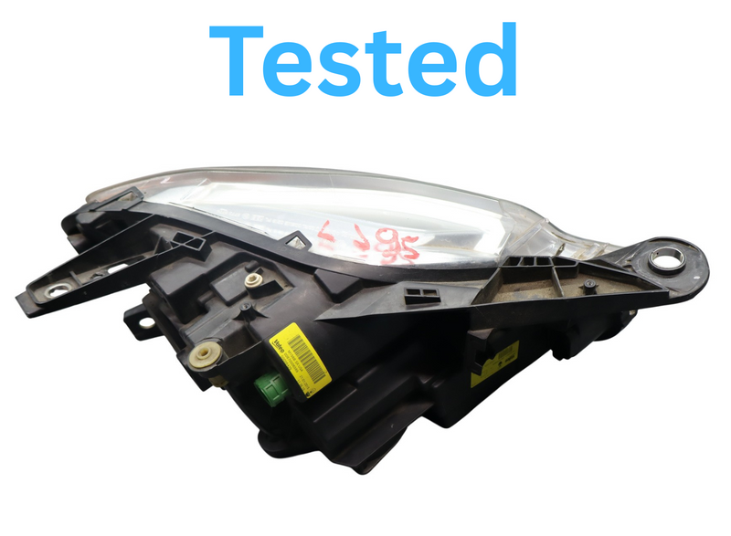 Load image into Gallery viewer, 14-17 Maserati Quattroporte Left Side Headlight Lamp HID Xenon 670006569 Oem
