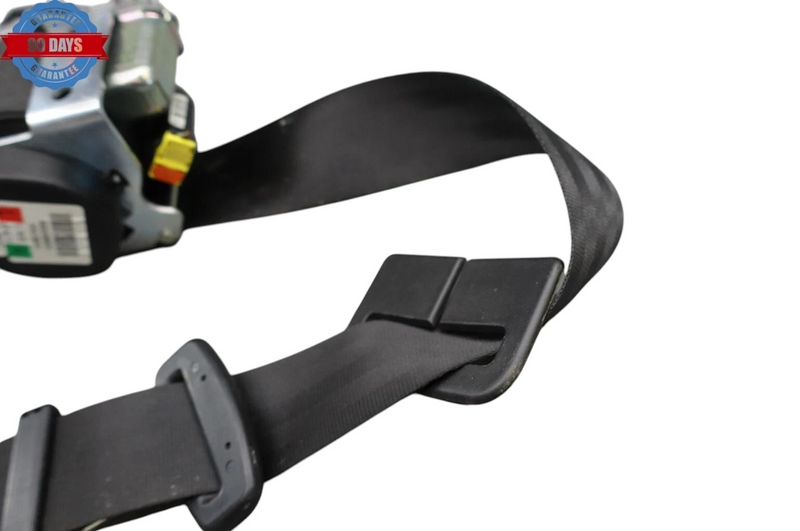 Load image into Gallery viewer, 14-17 Maserati Quattroporte Rear Right Side Seat Belt Retractor 622238800 Oem
