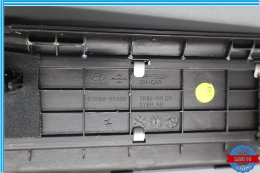 15-16 Hyundai Genesis Rear Right Passenger Side Door Sill Scuff Plate Trim Oem