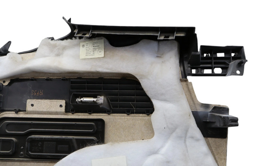11-17 Volkswagen Touareg Rear Right Trunk Quarter Cover Trim Panel 7P6867038 Oem